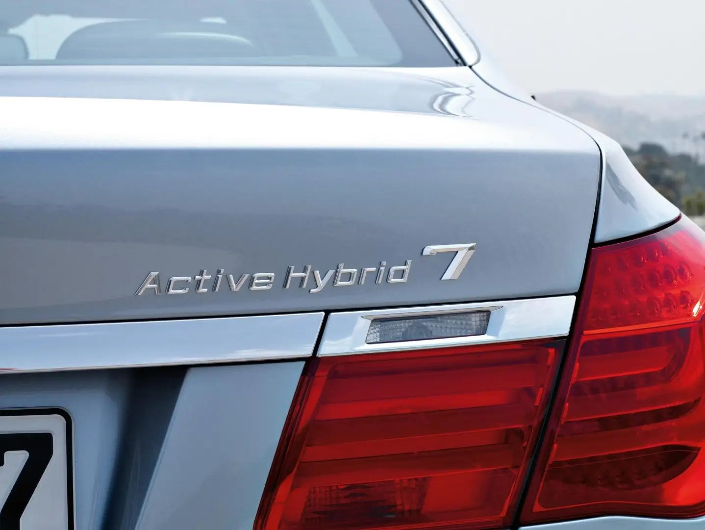 bmw active hybrid 7 9